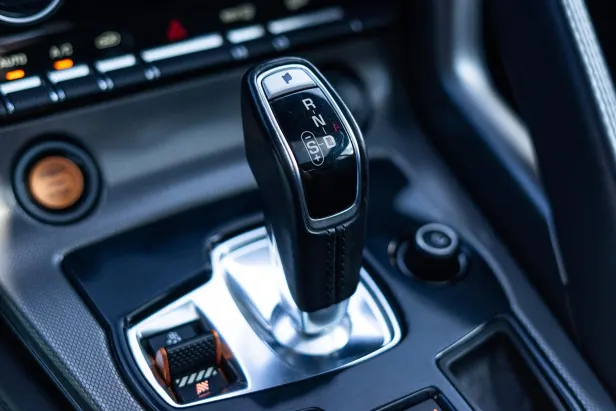 Slotanza Kasino Android/iOS Sovellus